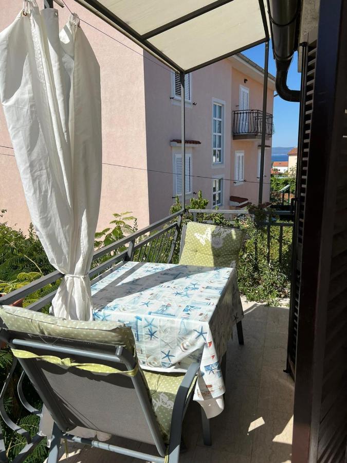 Draga Rooms Njivice Exterior photo